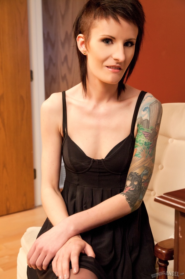 Skinny emo slut proves that she can handle a fat dick - XXXonXXX - Pic 2