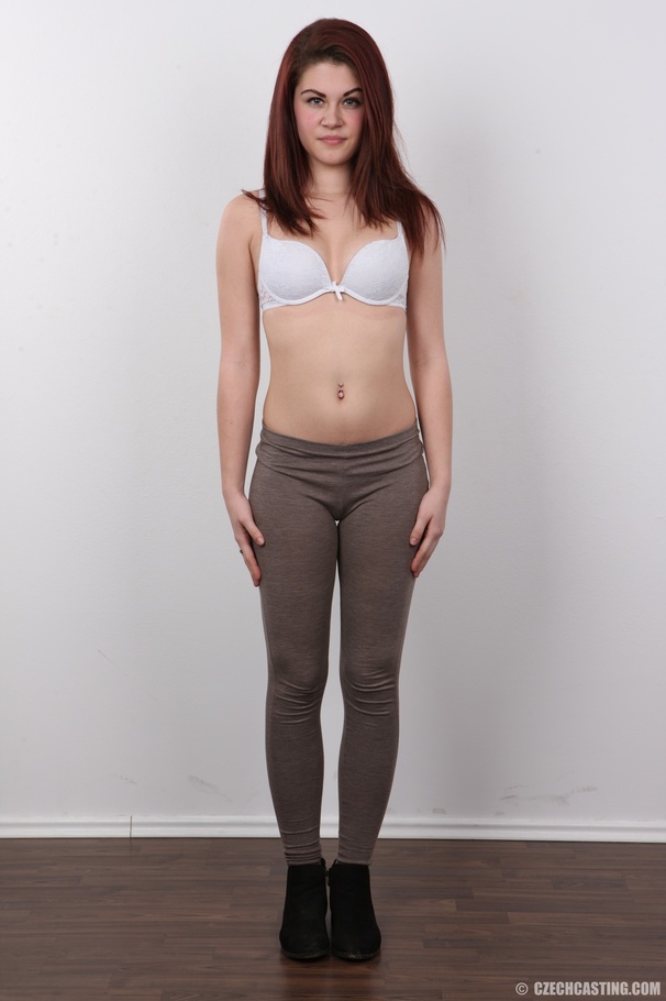 This gorgeous slut is a wannabe model and she definitly has the assests - XXXonXXX - Pic 4