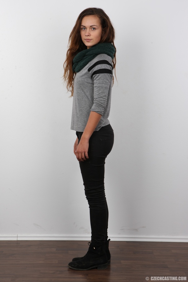 She has a tight body and uses it to fuck and get  the camera man off - XXXonXXX - Pic 3