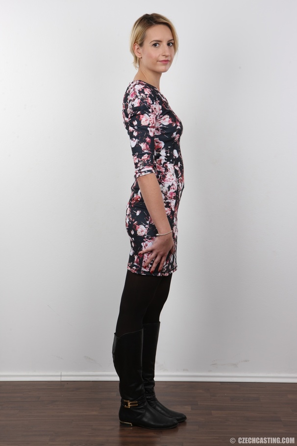 A brown eyed, blonde takes a flood of warm jizz inside her pussy - XXXonXXX - Pic 3