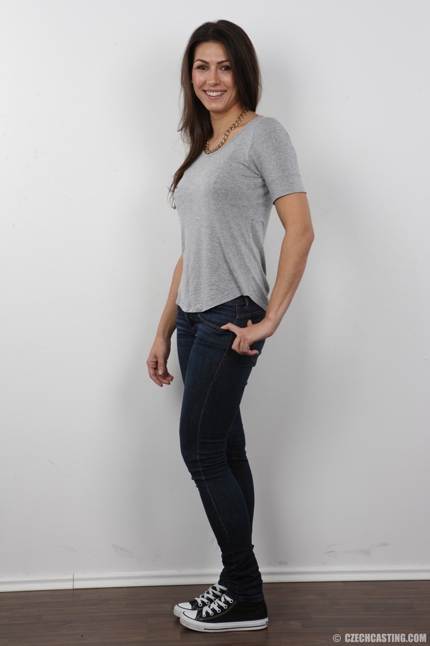 A kinky brunette with a supermodel body decides she wants to be a pornstar - XXXonXXX - Pic 2