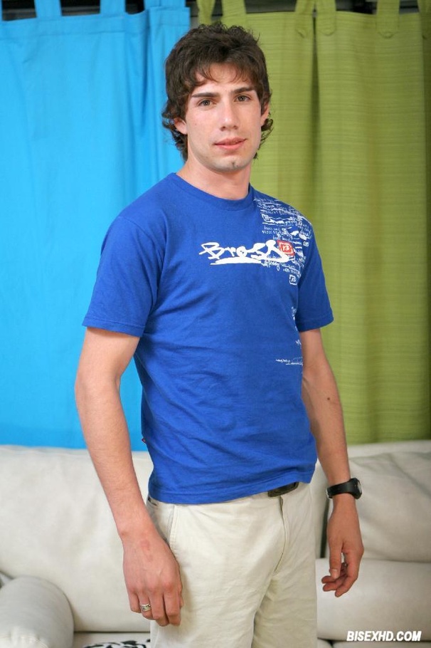 Chubby brunette kneels down and sucks two c - XXX Dessert - Picture 5