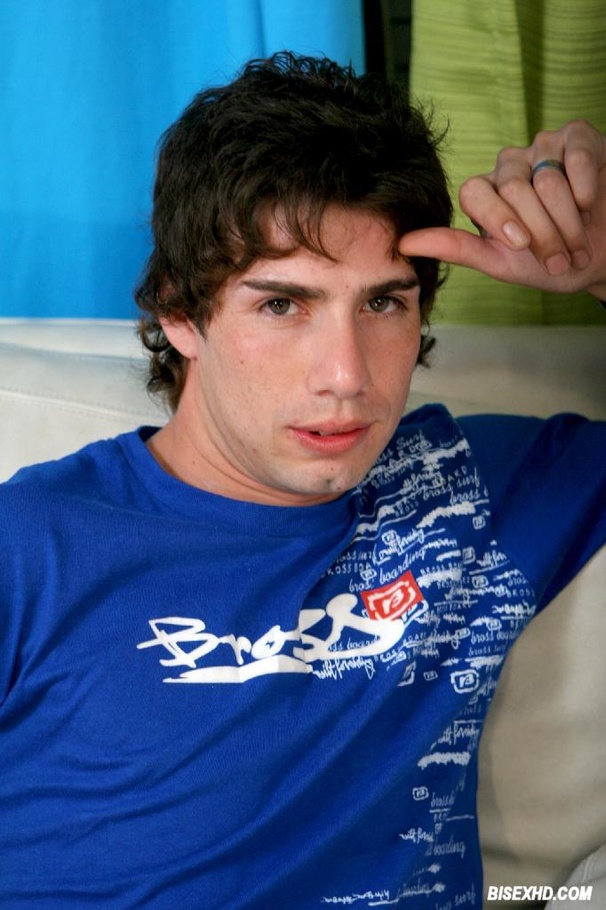 Brunette hottie grabs two cocks and make th - XXX Dessert - Picture 4