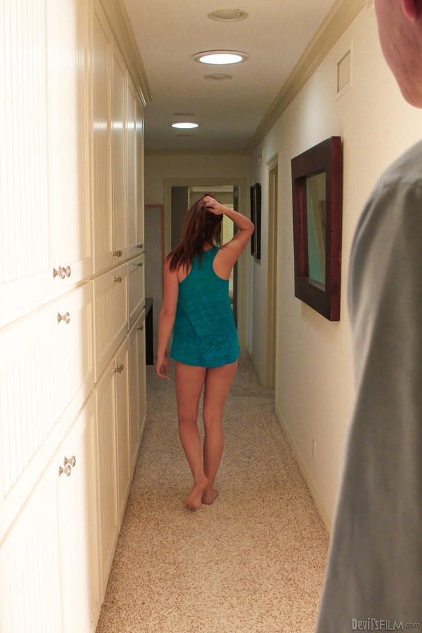 Brunette teen in blue top and tight panty e - XXX Dessert - Picture 1