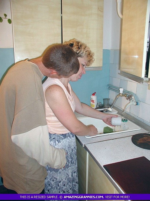 Luscious granny makes out with a teen stud  - XXX Dessert - Picture 2