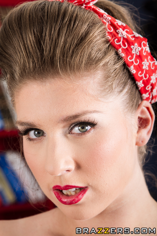 Cute brunette in a plaid shirt and khaki sh - XXX Dessert - Picture 6