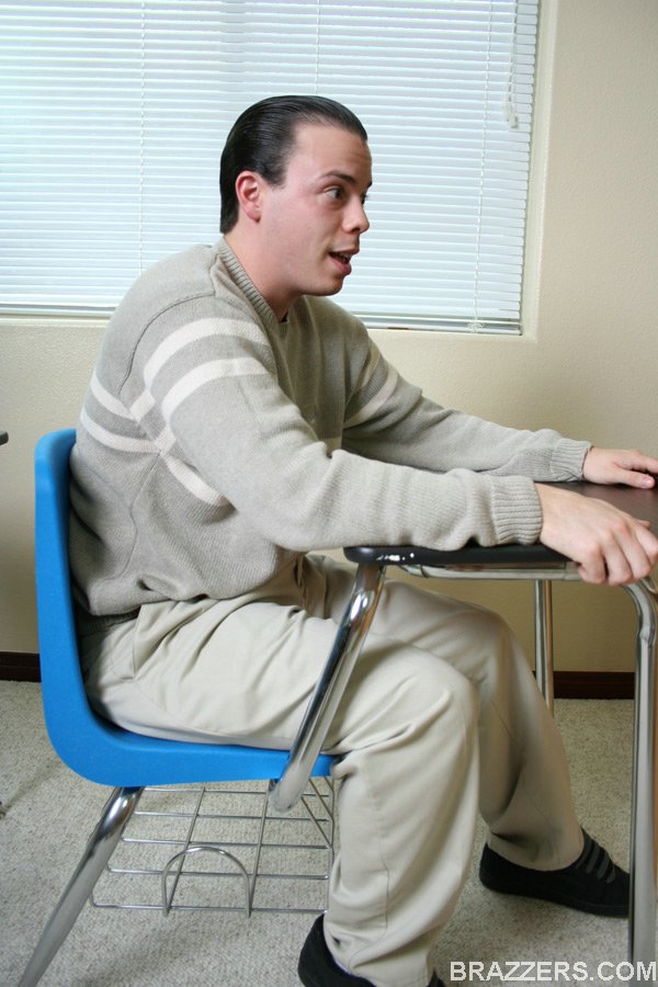 Super hot big tits, blonde haired professor is seducing her student and fucks him at her classroom - XXXonXXX - Pic 6