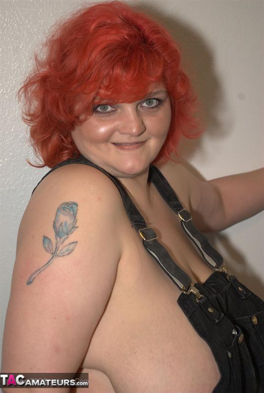 Redhead fatty rakes off all of her clothes to expose massive tits and large butt - XXXonXXX - Pic 1