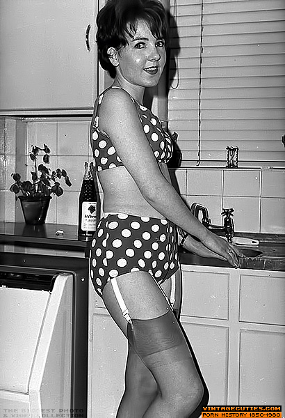 These gorgeous women pose, in alluring outf - XXX Dessert - Picture 9