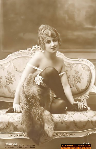 She poses in a white dress and smiles seduc - XXX Dessert - Picture 10