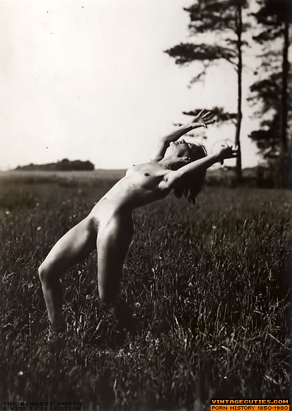 This two, petite, yet elegant whores pose n - XXX Dessert - Picture 2