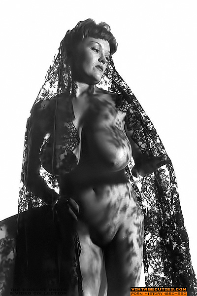 This busty blonde, with giant tits, leans c - XXX Dessert - Picture 9