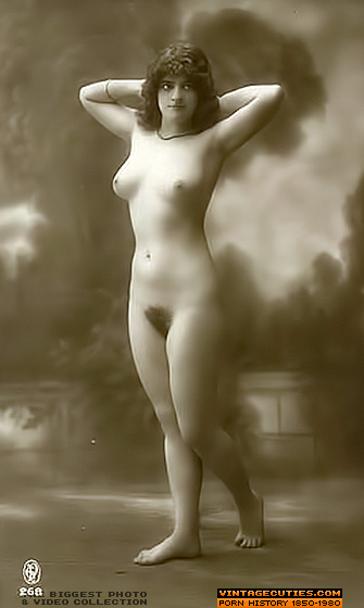 This elegant whore, with gloves and heels,  - XXX Dessert - Picture 2