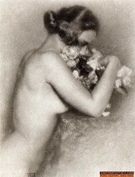 These sultry, mature, whores show off their - XXX Dessert - Picture 2