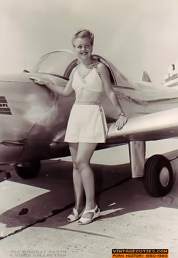 These mature, brunette, pornstars, pose top - XXX Dessert - Picture 10