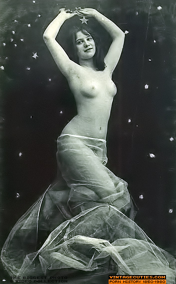 Enjoyable couple girls wearing black polka  - XXX Dessert - Picture 8