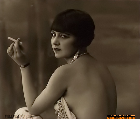 Engaging couple girls in sparkly headband a - XXX Dessert - Picture 9