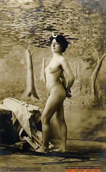 1900s Vintage Hardcore Sex - Nasty bitches expose their flawless sexy bo - XXX Dessert - Picture 2