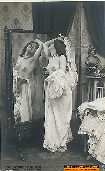 Classy blonde and brunette sluts poses with - XXX Dessert - Picture 3