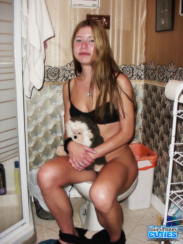 Teen chick with skinny body in black underw - XXX Dessert - Picture 9