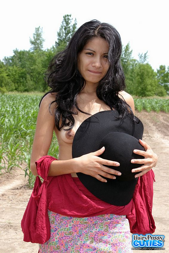 Black haired lass in red top and black hat  - XXX Dessert - Picture 2