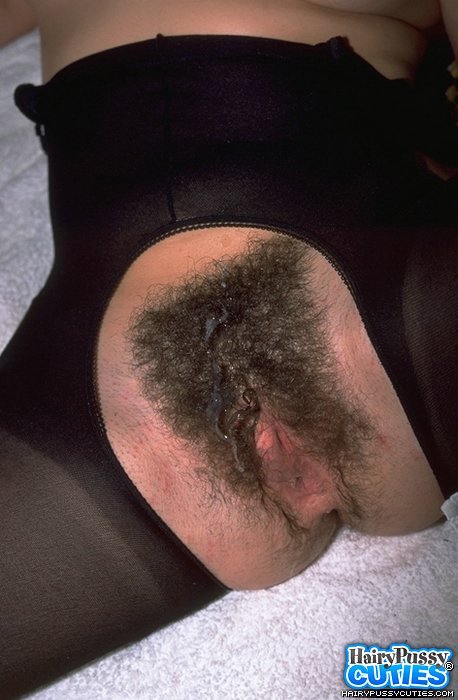 Brunette in black pantyhose sheds red undies before sucking and fucking various dildos on the floor - XXXonXXX - Pic 8