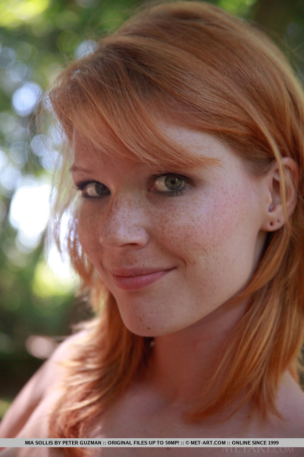 Big breasted redhead posing nude in the for - XXX Dessert - Picture 18