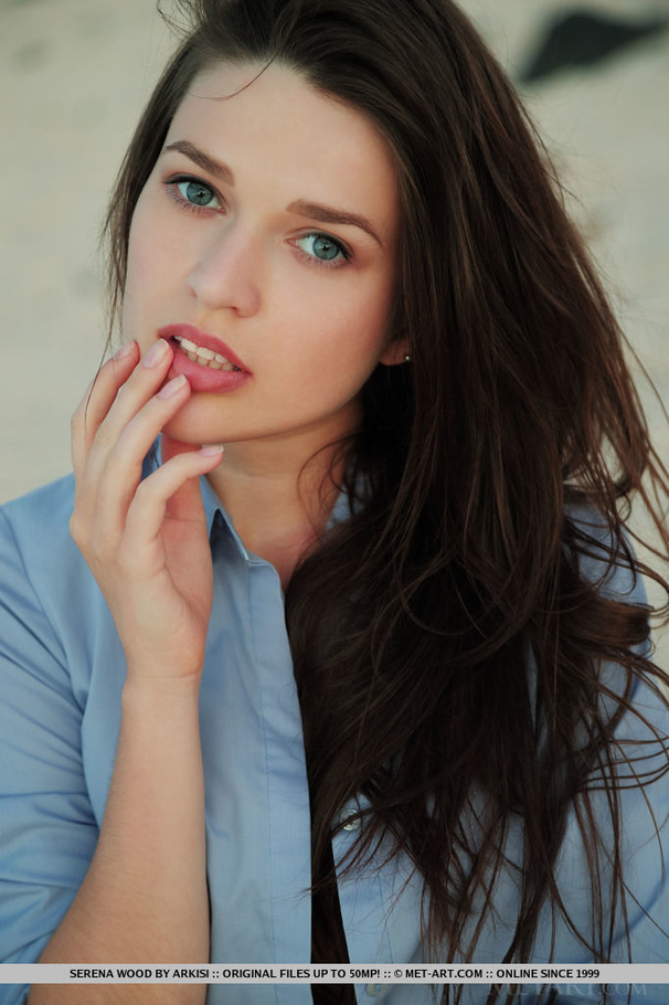 Brunette with huge hooters and green eyes p - XXX Dessert - Picture 18