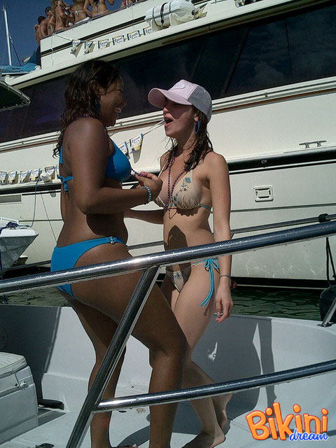 Gorgeous babes in different sizes wearing s - XXX Dessert - Picture 2