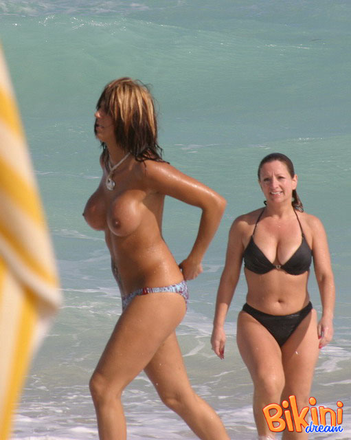 Stunning babes pose their smoking hot bodie - XXX Dessert - Picture 15