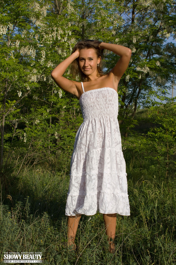 Cute brunette shows her small tits and lusc - XXX Dessert - Picture 1