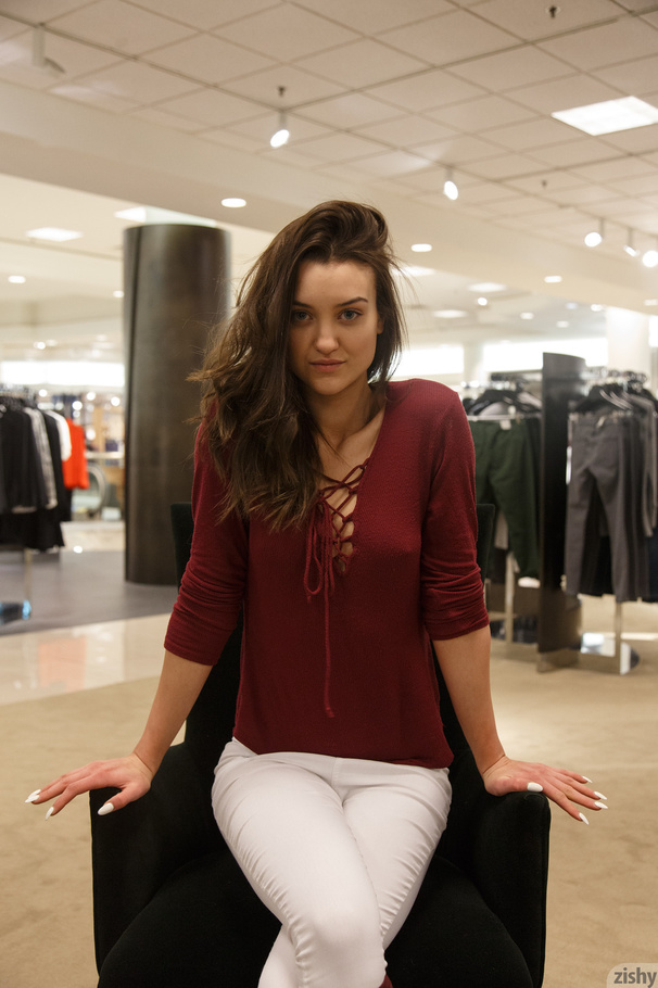 Flashing her flat chest, this brunette hold - XXX Dessert - Picture 10