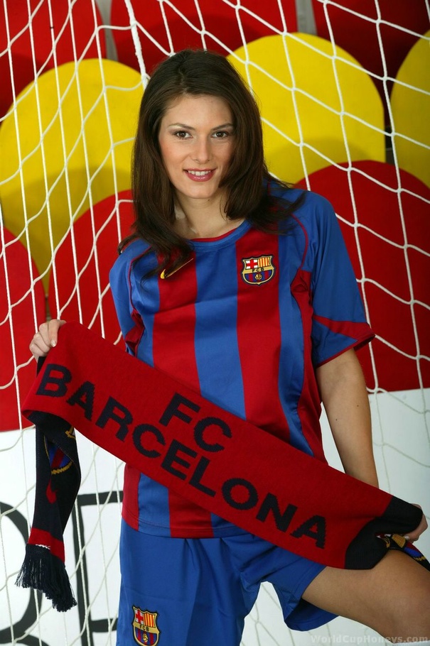 Barcelona fan brunette in knee-length socks gets naked - XXXonXXX - Pic 2