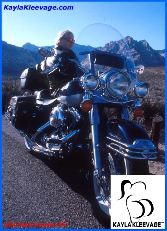 Biker chick in leather shows off her giant tits outdoor. - XXXonXXX - Pic 7