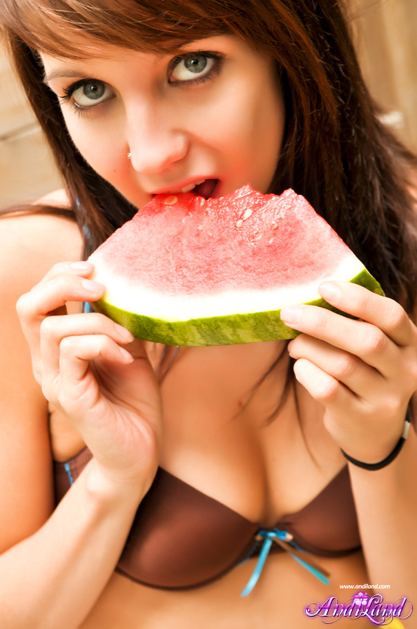 Watermelon-loving brunette shows her flip-f - XXX Dessert - Picture 15