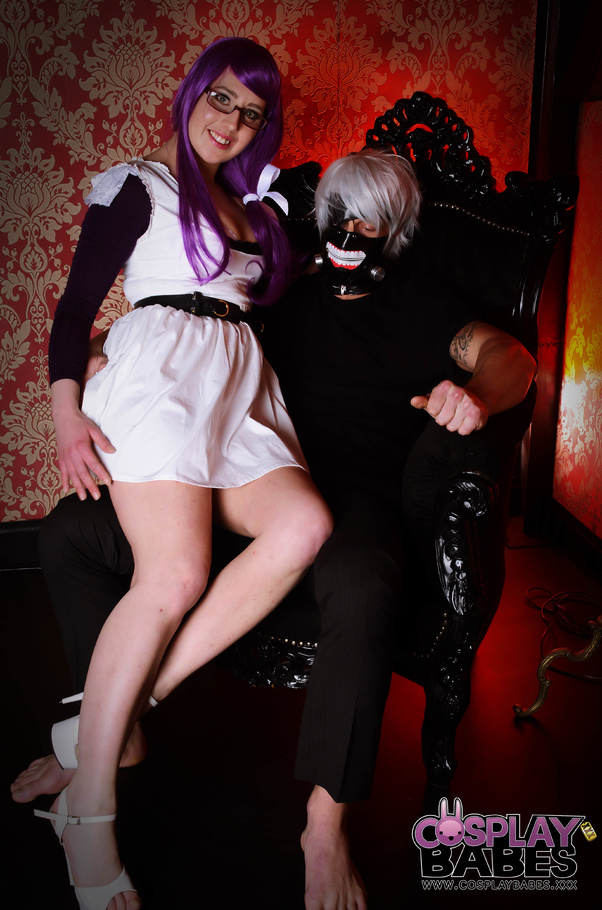 Purple hair, dressed in all white, she gets - XXX Dessert - Picture 2