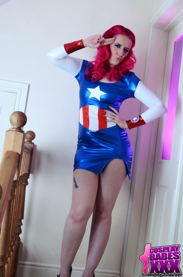 Squatting with pink hair, this whore in a c - XXX Dessert - Picture 3