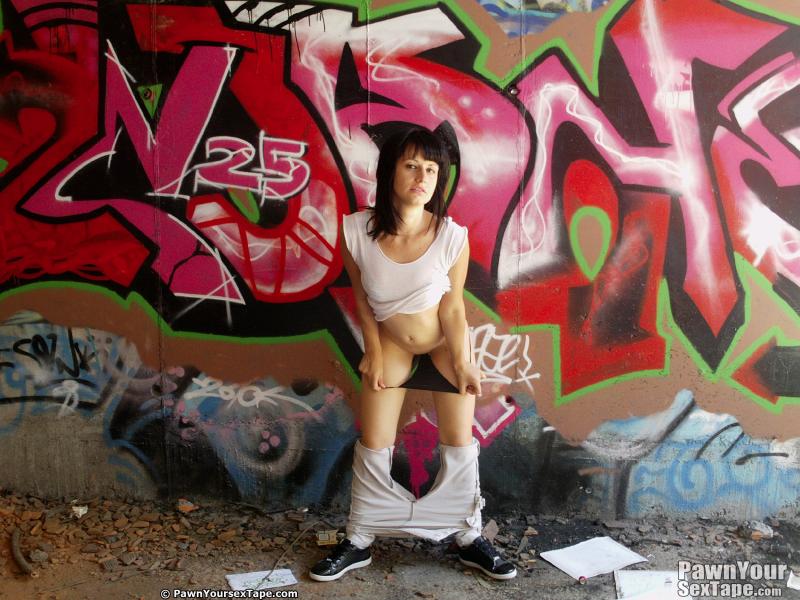 Curvy brunette chick gives a blowjob and strips naked outdoor. - XXXonXXX - Pic 14