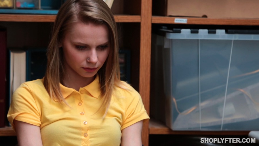 Blonde young russian teen - XXX Dessert - Picture 2