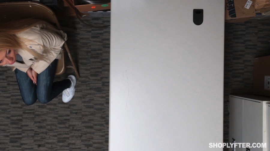 Young office sex - XXX Dessert - Picture 3