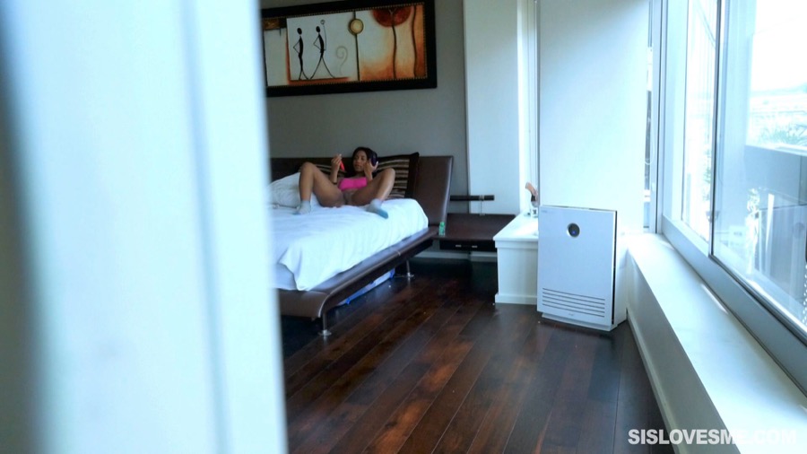 Young canadian teen - XXXonXXX - Pic 2