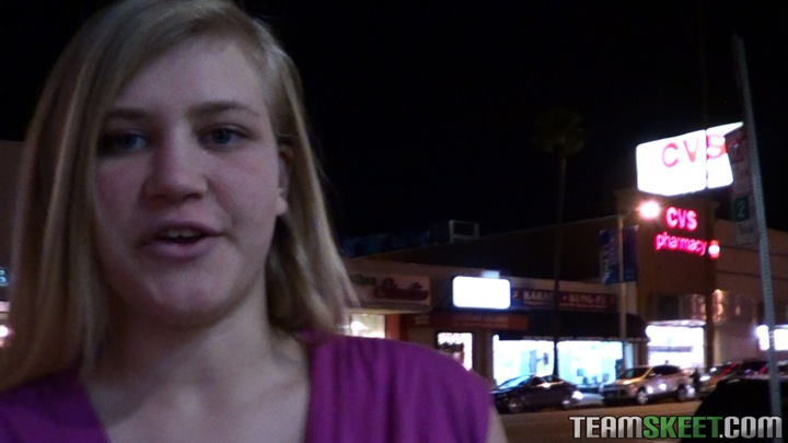 tight pussy lips - XXX Dessert - Picture 1