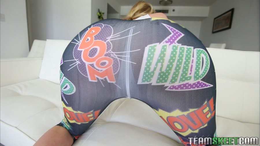 Big ass cute blonde teen anal - XXX Dessert - Picture 2