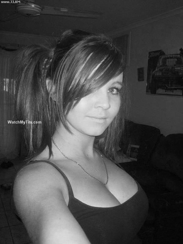 Naughty busty - XXX Dessert - Picture 2