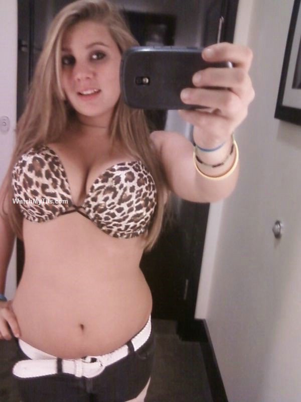 Amateur striptease - XXX Dessert - Picture 5