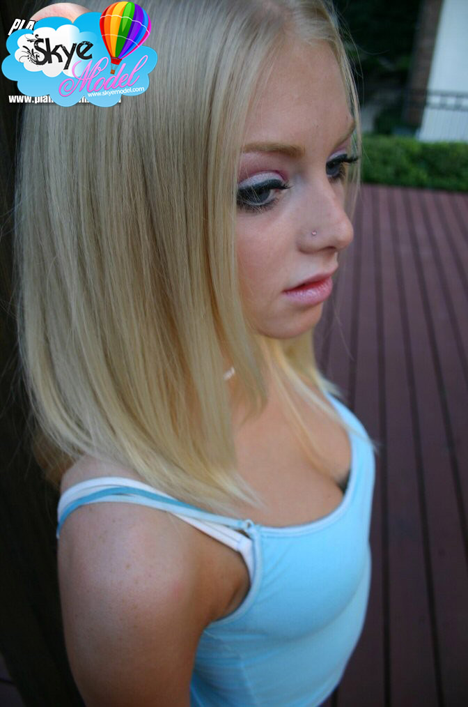 Blondes Perky Teen Boobs - Perky blonde perfect ass. Skye. Picture 4.