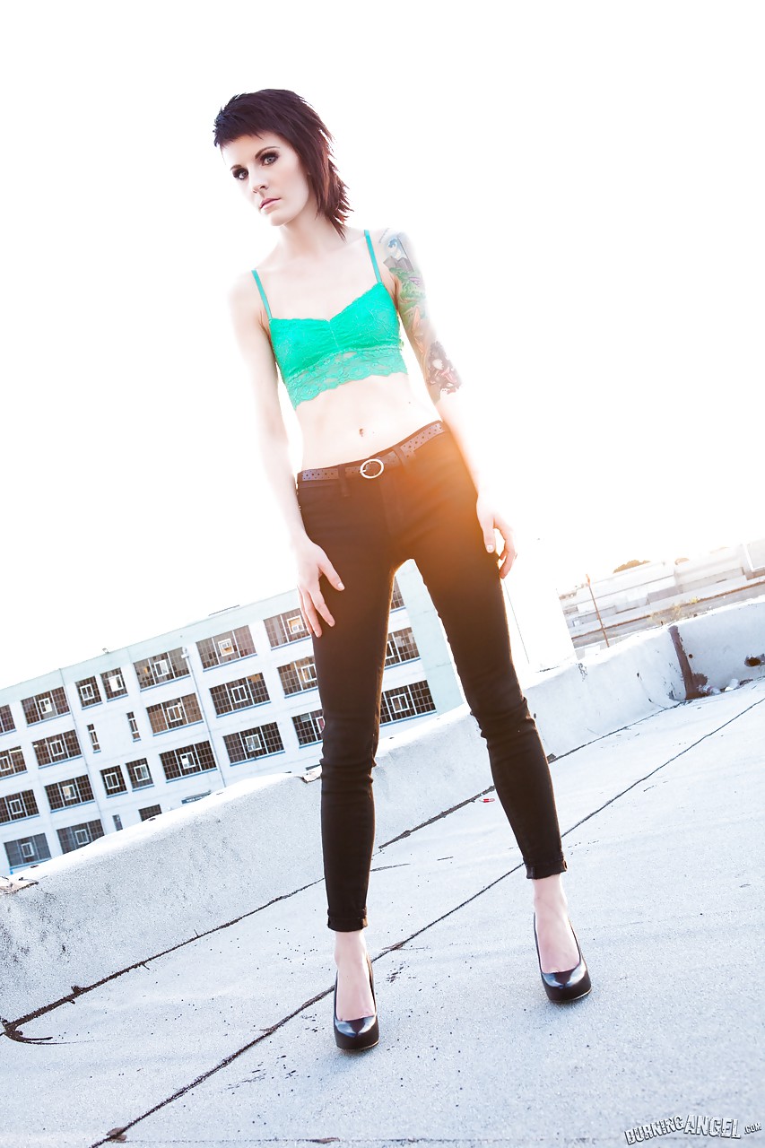 Skinny tiny tits - XXX Dessert - Picture 1