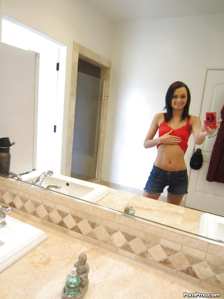 Naked small tits - XXX Dessert - Picture 2