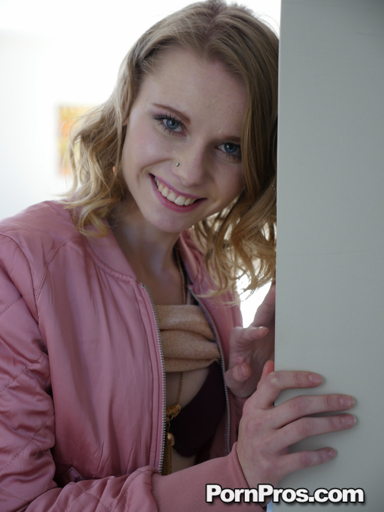 Redhead thin pussy - XXXonXXX - Pic 5