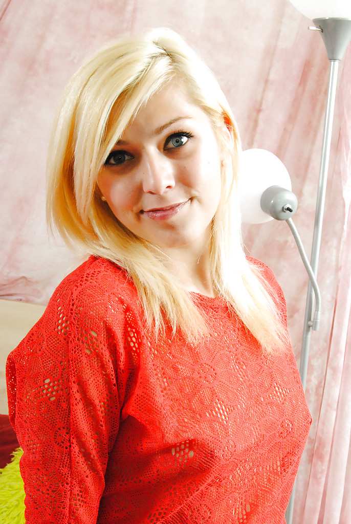Blonde tiny teen panties - XXXonXXX - Pic 1